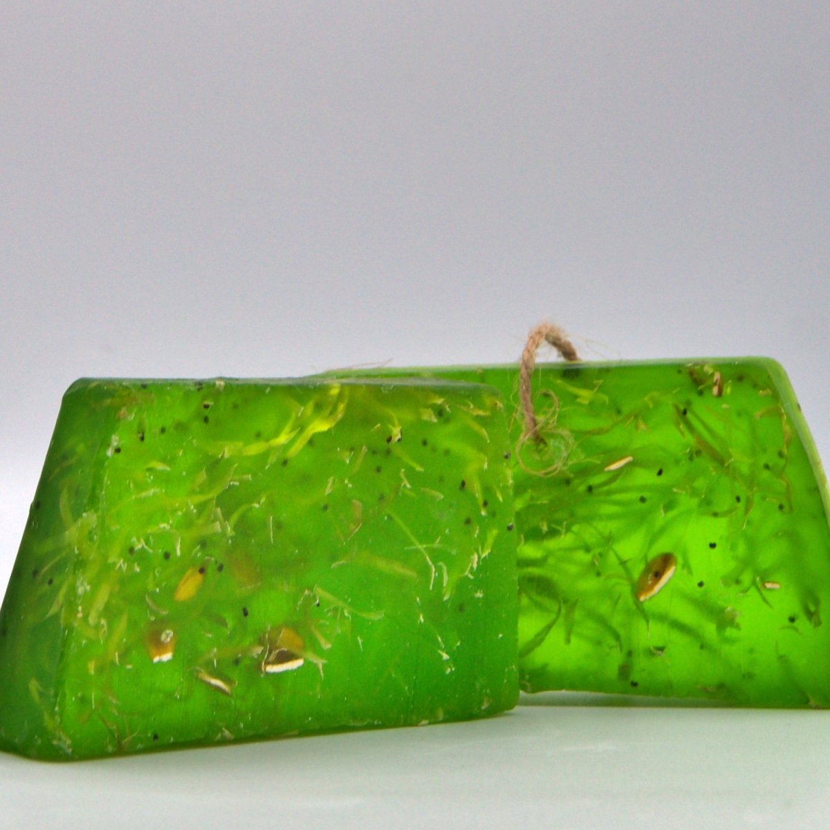 STIL SPECIAL – Lemongrass Peeling Seife mit Holzfasern – Bild 2